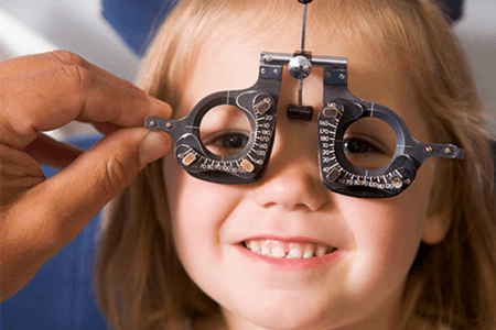 Nhãn nhị % tạo hình củng mạc